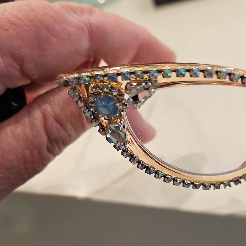 Crystal-Embellished Cat Eye Reading Glasses - Champagne - Picture 2 of 4